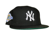 Load image into Gallery viewer, New York Yankee Fitted
